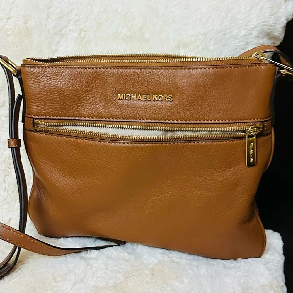 Michael Kors Tan Leather Crossbody Bag - Picture 6 of 9